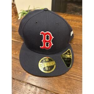 Boston Redsox official on field low profile 59 Fifty new era 8 1/2 Baseball Hat